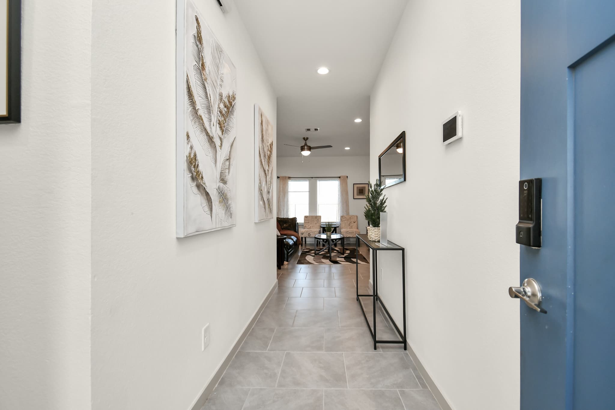 Exquisite 3 Bedroom House in Katy With Pool Access — photo 1