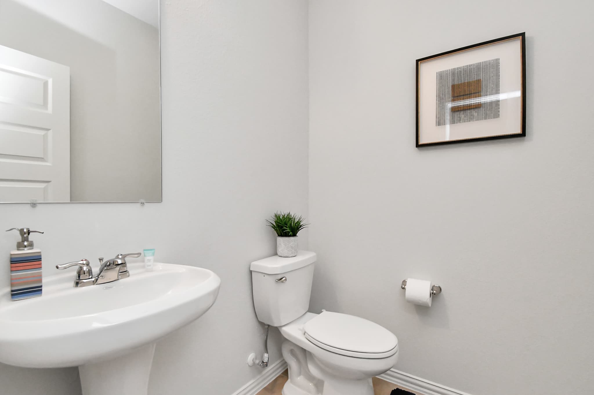 Exquisite Relocation and Workers Dream Place — photo 3