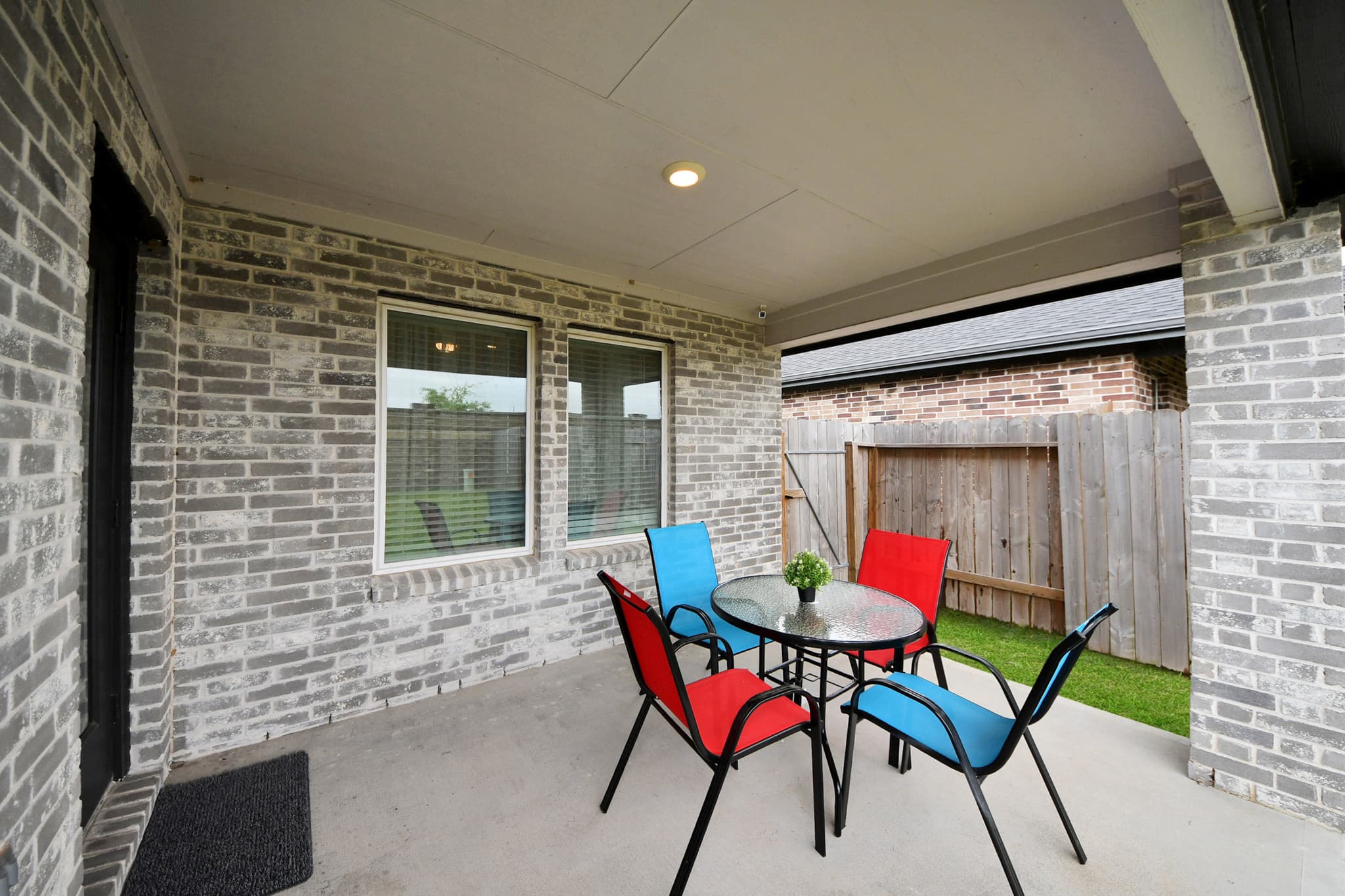 Rammies Comfy 4 Bedroom in Katy — photo 4