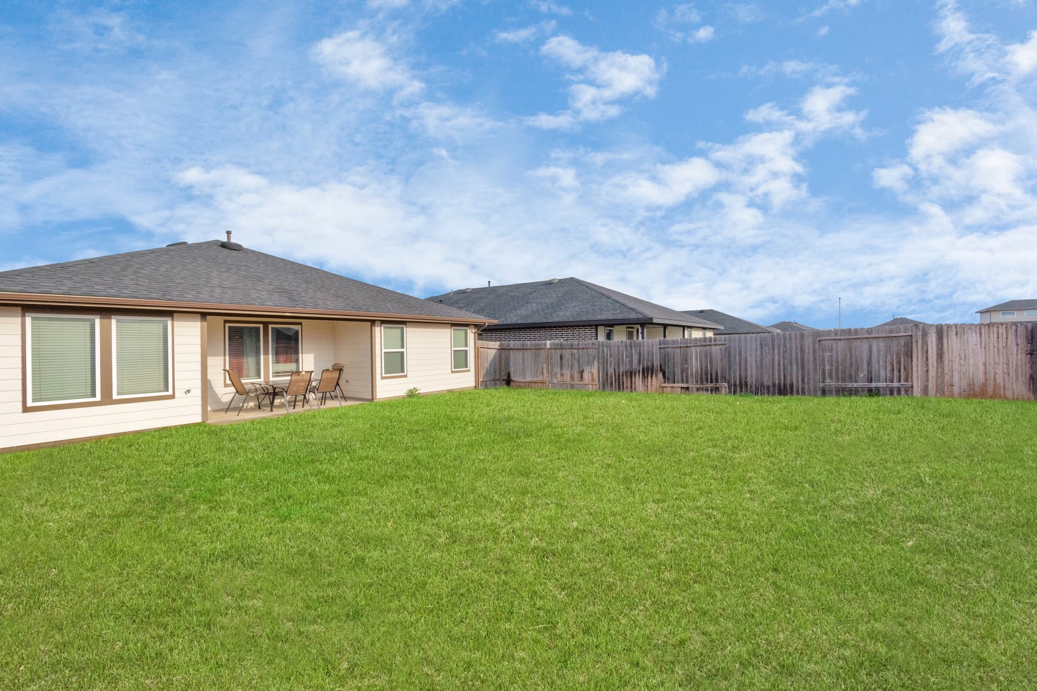 Rammies Home With Pool Access — photo 2